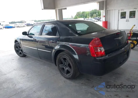 2009 Chrysler 300 Lx z USA, uszkodzony, nr VIN 2C3KA43D09H517498